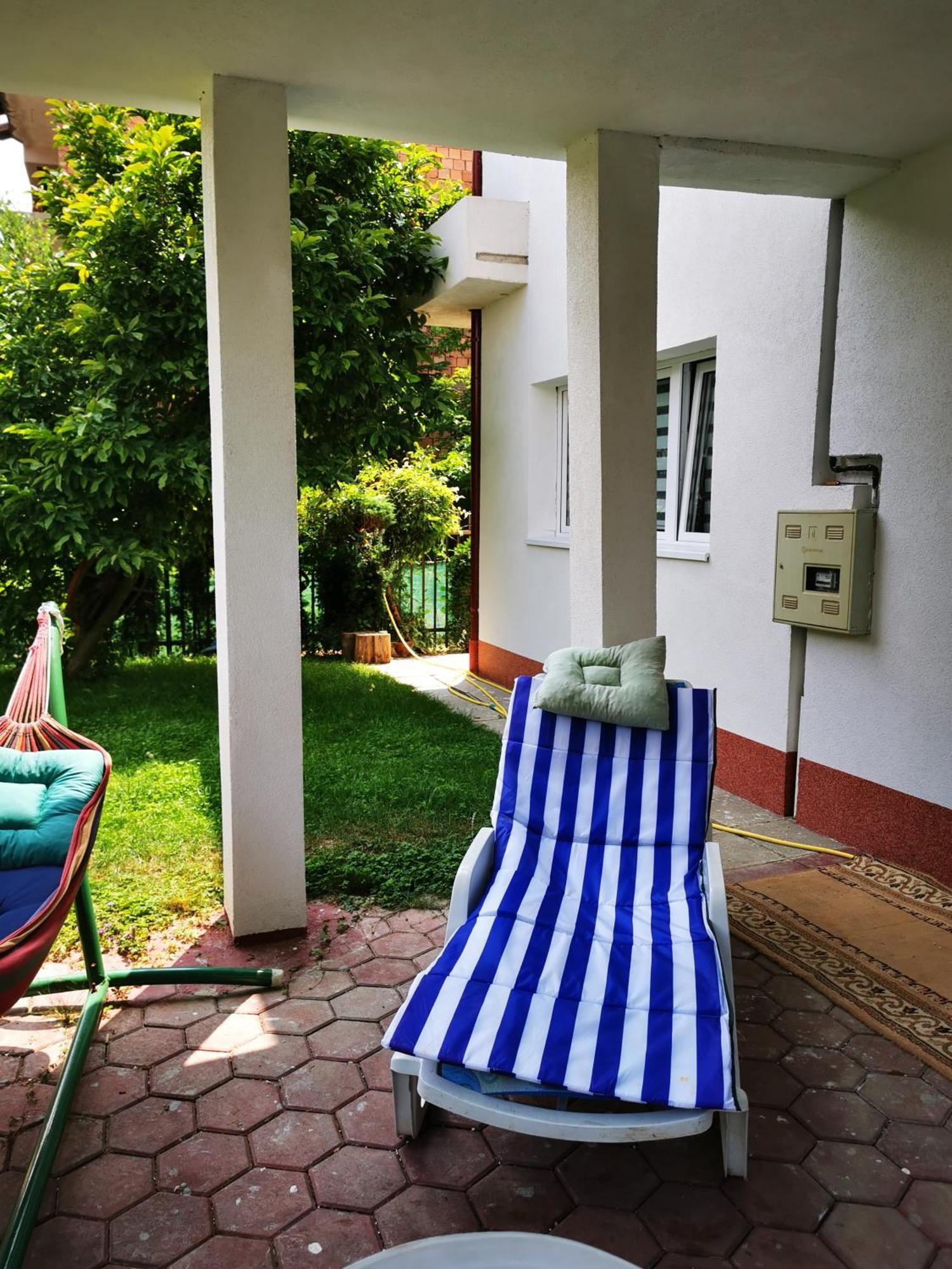 Rest & Recharge 4Bdr Apt- Free Parking, Ac & Garden Saraievo Exterior foto